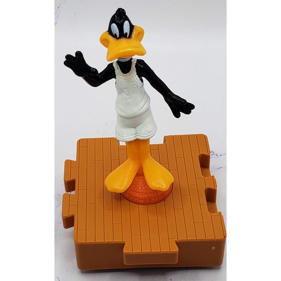 Daffy Duck Looney Tunes Space Jam Court Figure 1996 McDonalds Meal Toy - Picture 5 of 7